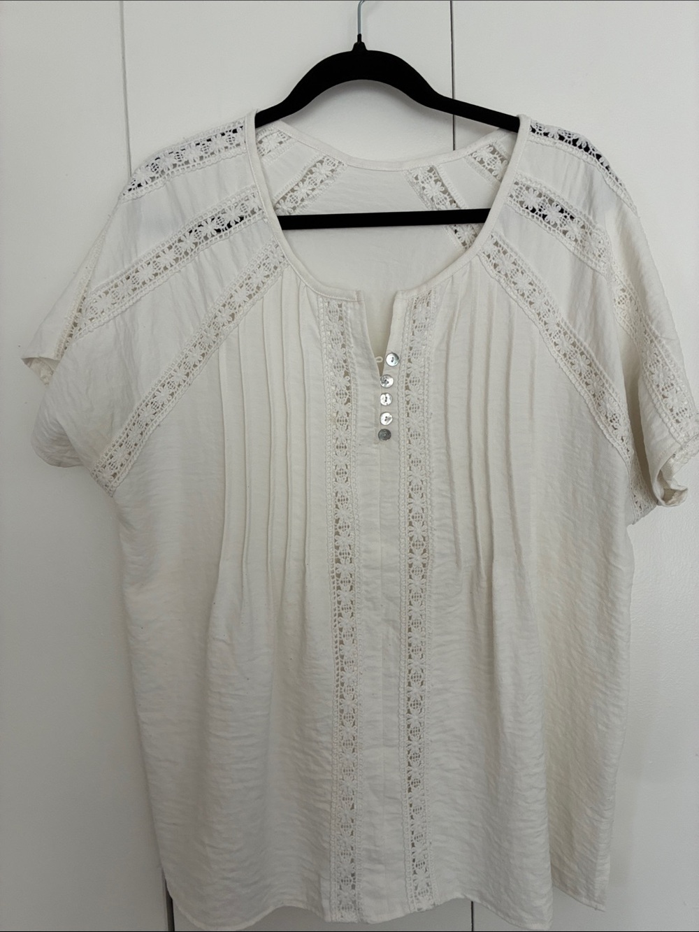 Women’s White Lace-Trim Button Front Top
